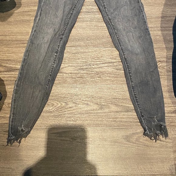 Black Zara Denim Jeans, Size 8 - Picture 2 of 2